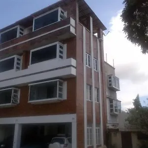  Apartment Comodos Cerca Del Aeropuerto Guatemala